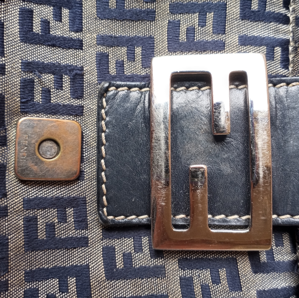 Fendi baguette - Picture 2 of 12